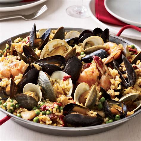 Paella Valenciana Recipe - Seamus Mullen