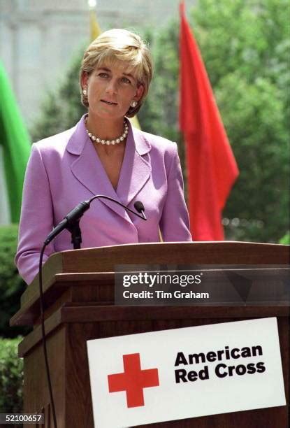 Princess Diana Washington Dc Photos and Premium High Res Pictures ...