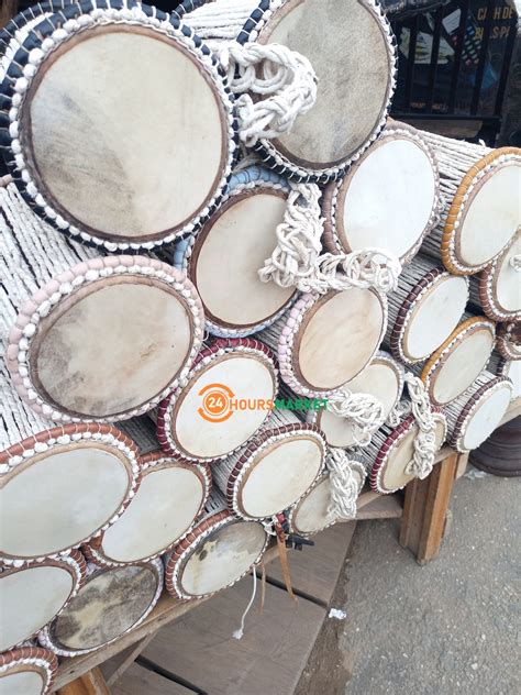 Talking Drum L =30cm - C=50 cm • 24 Hours Market | Lagos, Nigeria