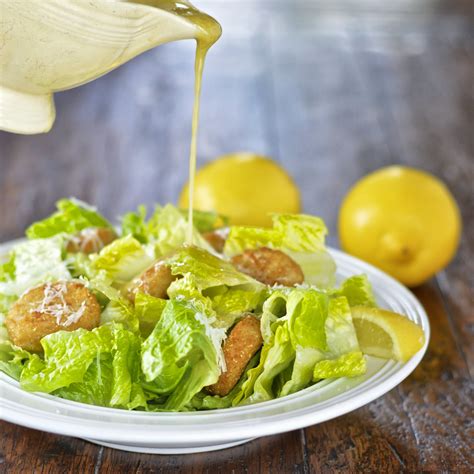 Easy Caesar Salad Dressing | Virtually Homemade: Easy Caesar Salad Dressing