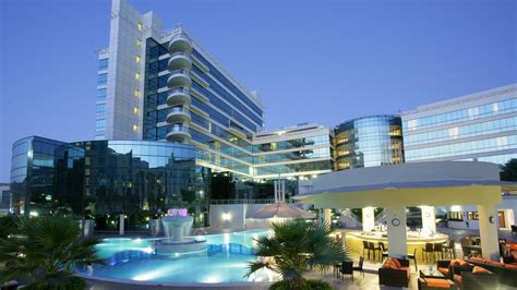 Millennium Airport Hotel Dubai | Best Hotel in Al Garhoud Dubai