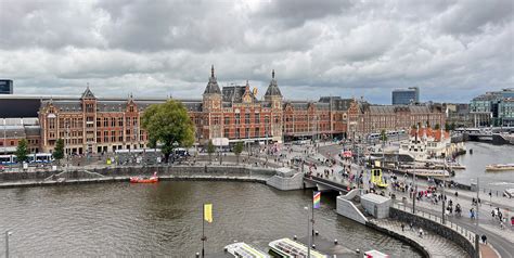 Amsterdam Centraal | A brief station guide