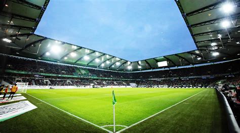 Vfl Wolfsburg Stadium / Volkswagen Arena - Tagungen in Wolfsburg : Apparently, the stadium was ...