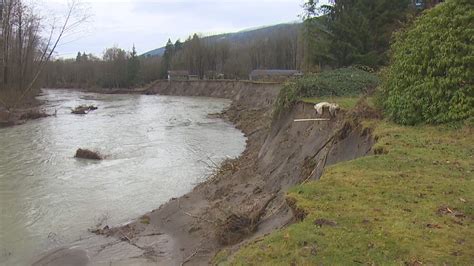 Homeowners along eroding Skagit River banks plea for federal help