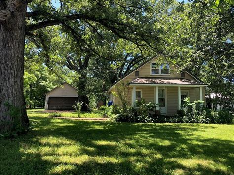 Houston, MO Real Estate - Houston Homes for Sale | realtor.com®