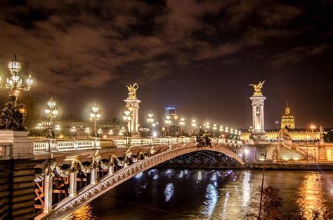 The Many Beautiful Romantic Scenes Of Paris By Night | Paris at night ...