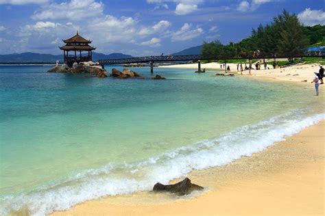 A visitors’ guide to Sanya