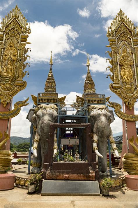 Golden Triangle Border between Thailand Myanmar and Laos Natural Stock Photo - Image of river ...