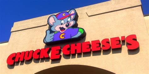 Chuck E. Cheese operates as Pasqually's Pizza & Wings on delivery apps