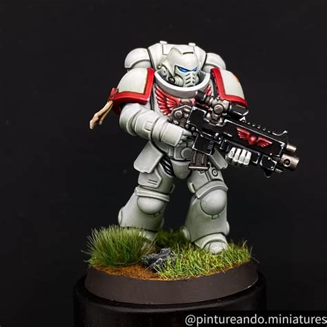 Painting some White Scars : r/minipainting