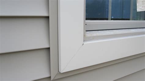 Vinyl Windows: Vinyl Siding Trim Around Windows