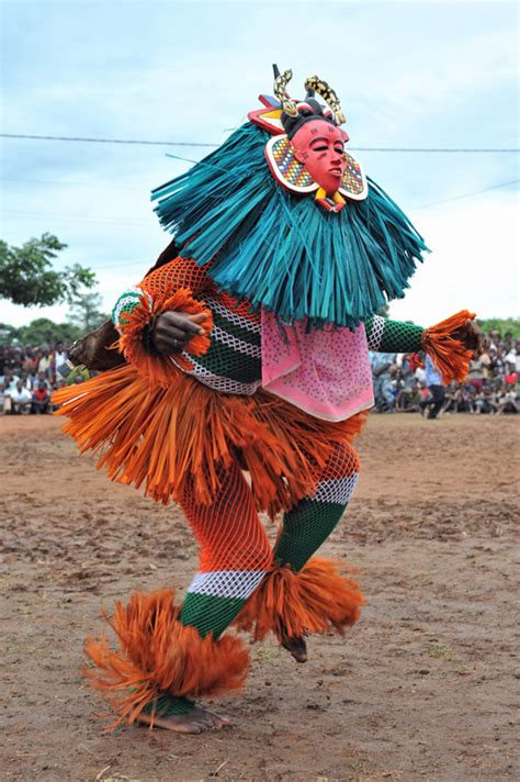 Traditional Attire Of Ivory Coast - Culture (8) - Nigeria