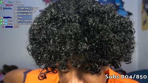 SALAH SHOWS HIS HAIR 🤯 : r/yxl