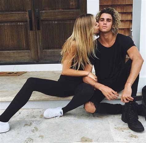 Pin by Larissa Stephanie on Melhor casal | Jay alvarrez, Alexis ren boyfriend, Alexis ren