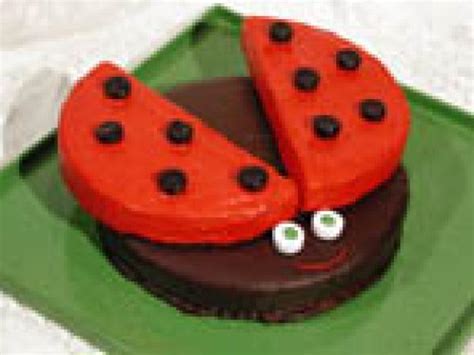 Ladybug Cake Recipe | Jill Novatt | Food Network