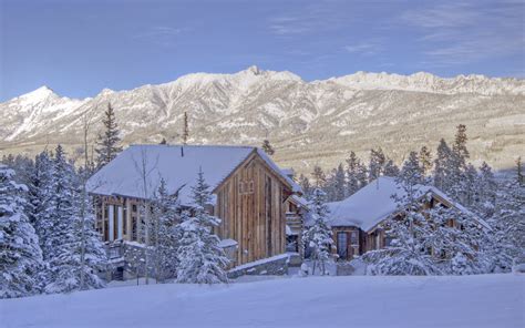 Ski House of the Day: Montana Copper in Moonlight