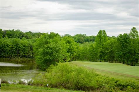 How to Hit a 9 Iron [Tips for a Quality Golf Shot] - Tee Precision