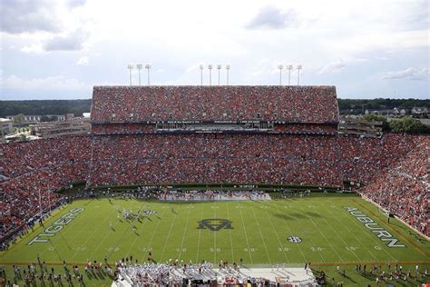 Auburn Tigers Football Stadium Wallpaper Mural | Stadium wallpaper, Football stadiums, Football ...