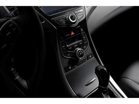 2014 Hyundai Elantra: 95 Interior Photos | U.S. News