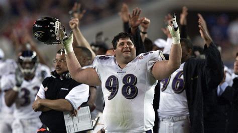 Tony Siragusa, a Defensive Lineman Known as Goose, Dies at 55 - The New York Times