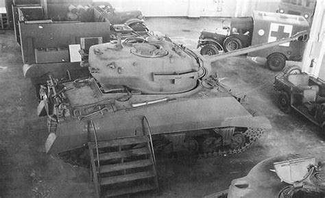 A M26 Pershing turret on a M4 Sherman chassis Wwii Vehicles, Armored Vehicles, Military Vehicles ...