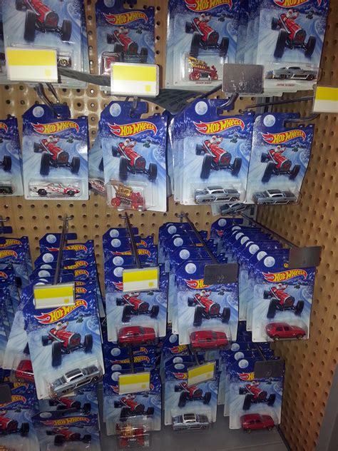 2014 Holiday Hot Wheels at Walmart – BattleGrip