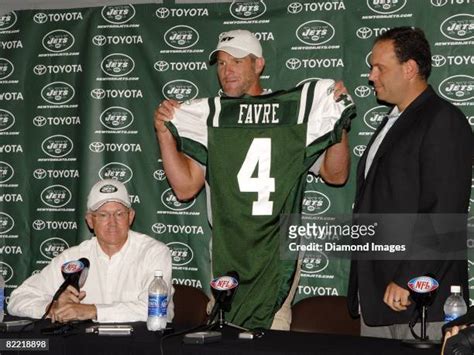 2,461 Brett Favre Jets Stock Photos, High-Res Pictures, and Images ...