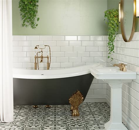 How To Reglaze Bathtub: Transform Your Bathroom In (2024)