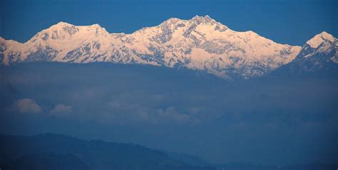 Kalimpong Travel Guide: What to See, Weather, Activity | IndiaTravelPage