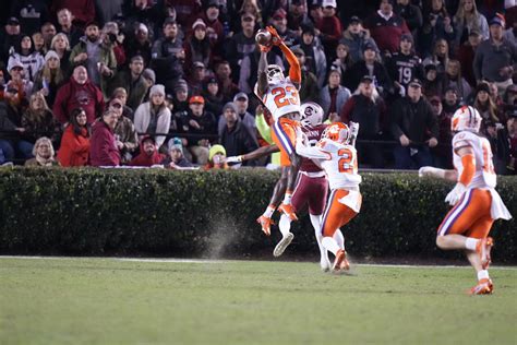 Football Recruiting: 2023 Outlook Cornerbacks – Clemson Sports News