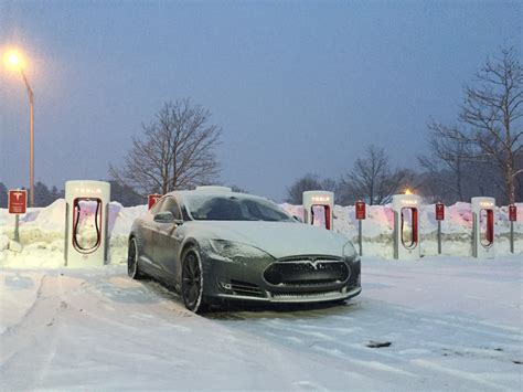 Can you use Tesla Superchargers for your daily driving?