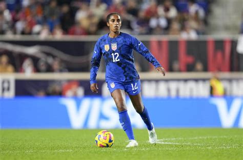 What makes Naomi Girma key for USWNT and an NWSL standout with San Diego - The Athletic