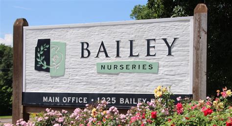 Bailey Nurseries' McEnaney Honored - Lawn & Garden Retailer