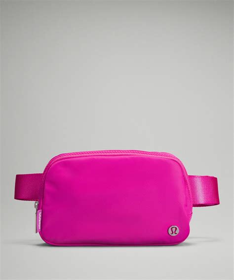 Everywhere Belt Bag 1L | Unisex Bags,Purses,Wallets | lululemon | Belt bag, Unisex bag, Purses ...