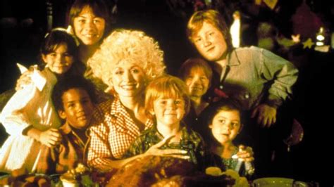 A Smoky Mountain Christmas (1986) | Best Dolly Parton Movies | POPSUGAR Entertainment Photo 4