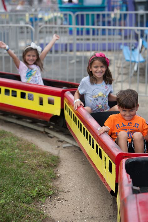 Mini-Train - Keansburg Amusement Park & Runaway Rapids Waterpark