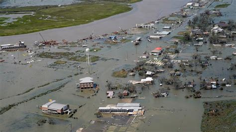 Hurricane Laura Leaves Six Dead, Homes Flattened, Coastal Towns Flooded in Louisiana | Weather ...