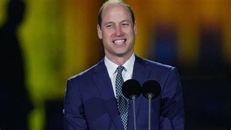 Il principe William sorprende con un momento emozionante