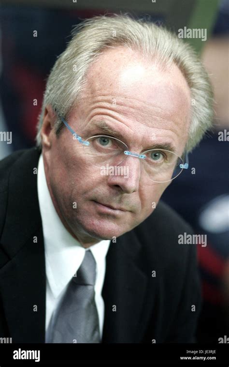 SVEN GORAN ERIKSSON ENGLAND MANAGER ST JAMES PARK NEWCASTLE ENGLAND 18 August 2004 Stock Photo ...