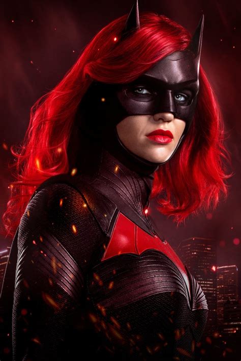 The CW Drops Some Brand New Batwoman Cast Portraits | Batwoman, Batgirl, Dc comics characters