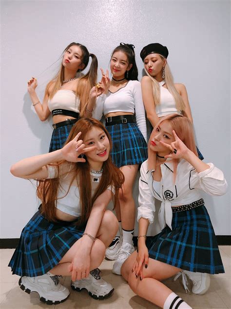 Itzy #kpop #kdrama #bts #exo #kpoparmy Kpop Girl Groups, Korean Girl ...