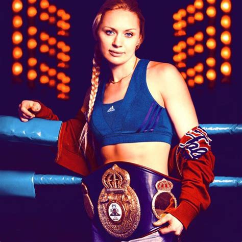 Meet Russia's Most Beautiful Boxer World Champion Svetlana Kulakova ...