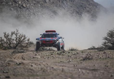 Carlos Sainz is already cherishing victory in the Dakar - Pledge Times