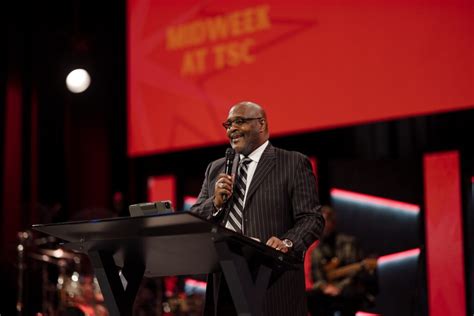 Marvin Winans at Midweek | Times Square Church