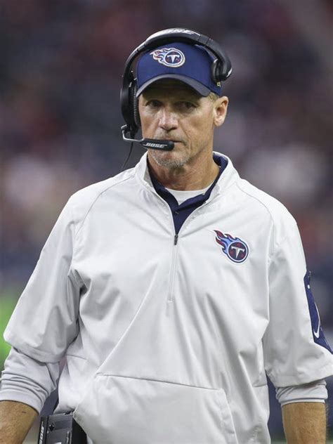 Tennessee Titans fire head coach Ken Whisenhunt; Mike Mularkey takes over