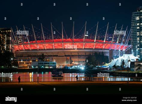 Night view of BC Place Stadium in Vancouver, Canada Stock Photo - Alamy