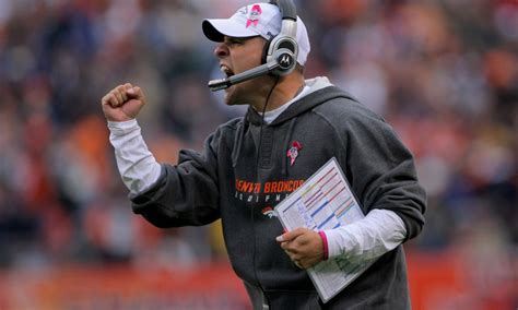 Los Angeles Rams expected to interview Josh McDaniels for head coach