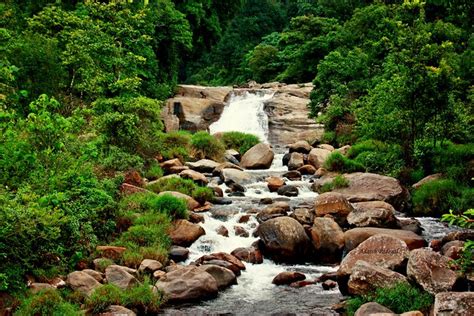 Valparai falls - a photo on Flickriver