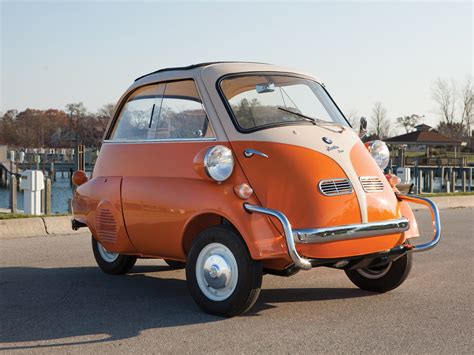 1957 BMW Isetta 300 | Arizona 2014 | RM Sotheby's