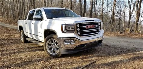 2018 GMC Sierra SLT Z71 - Fullsize Light-Duty Trucks - GM-Trucks.com